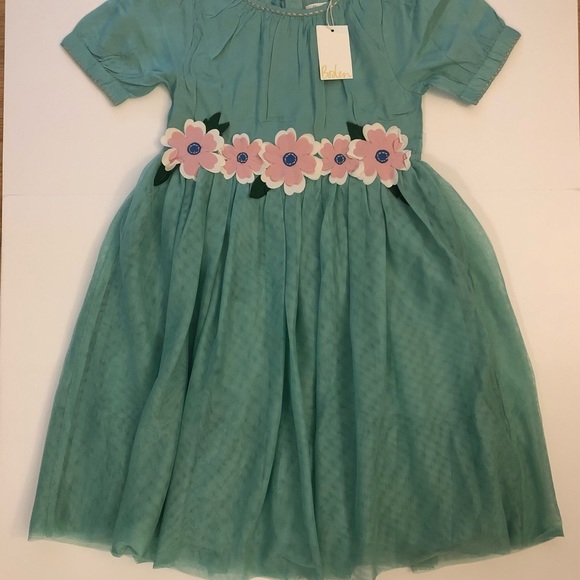 NWT Mini Boden Flower Appliqué Dress - Picture 4 of 11